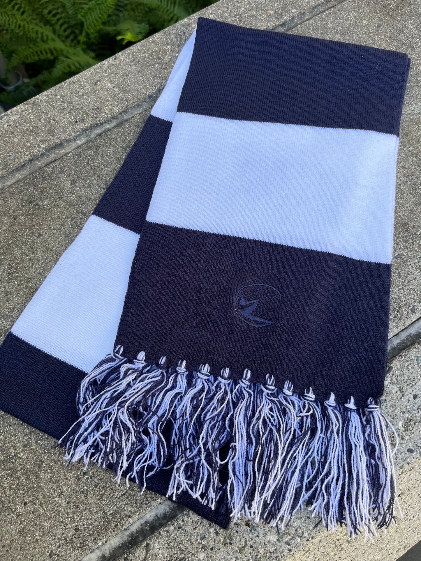 CROFTON IVY TWO TONE SPECTATOR SCARF